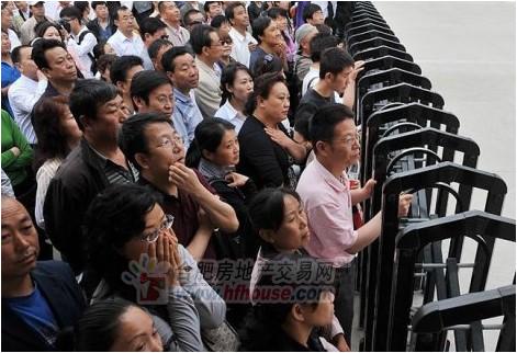 成绩公布时间:预计6月24日将公布考试成绩和各批次最低录取控制分数线。